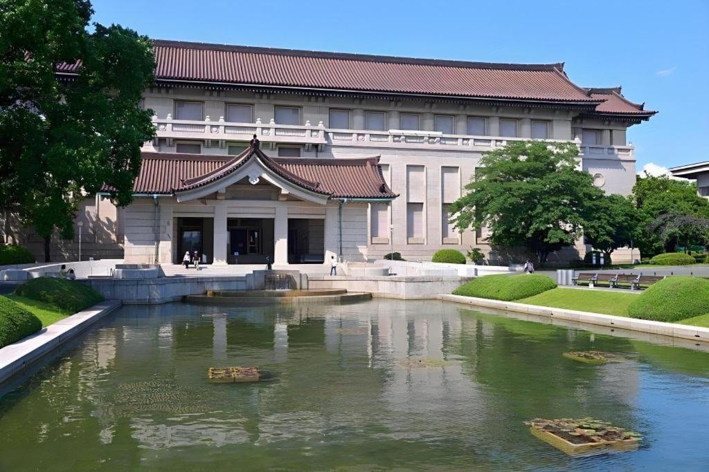 Ikebukuro Royal Higashiguchi